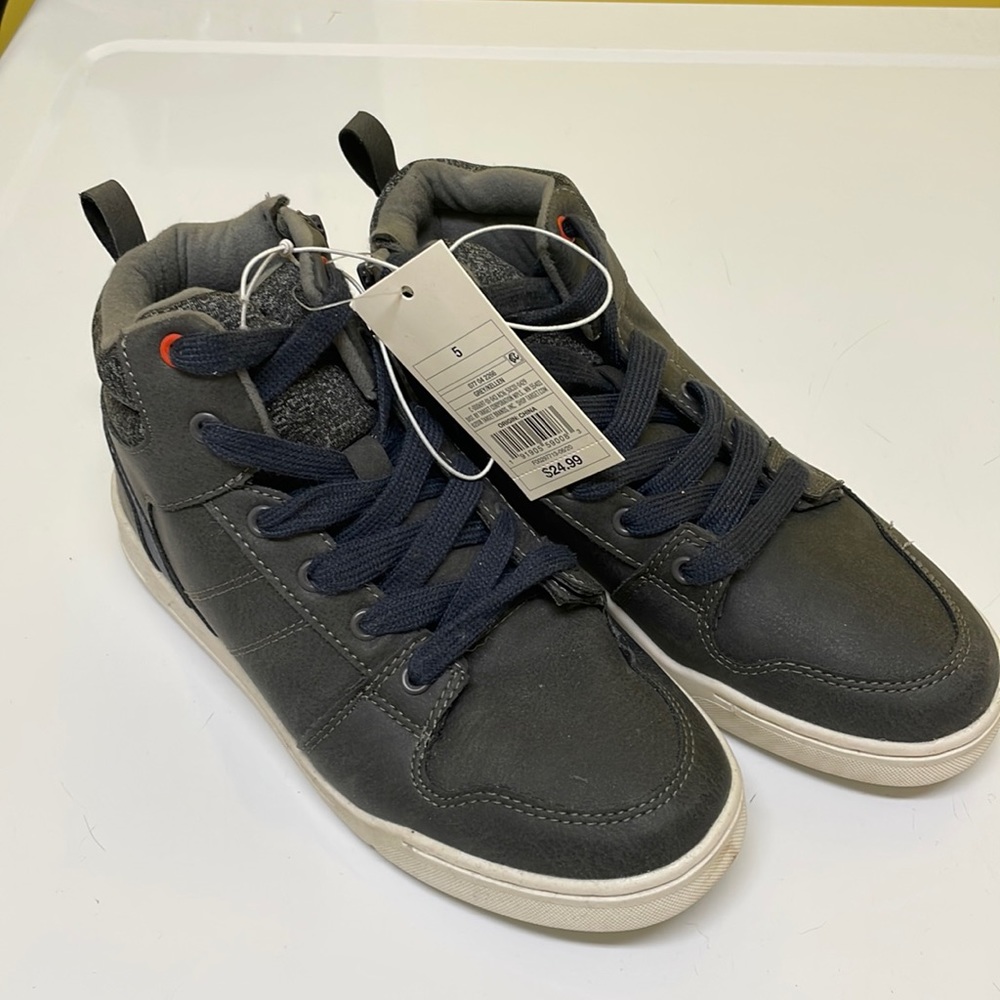 Art Class Black and Gray Kids Boots